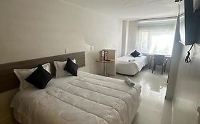 A Bogota On Holidays By Open - Hotel Cas-Embajada Americana